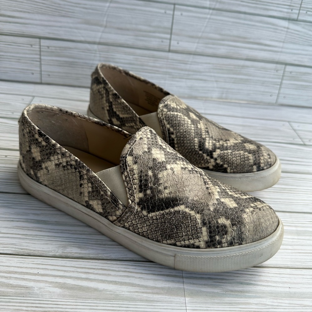 Steve Madden Slip Ons Vans Slides Model Womens Si… - image 1